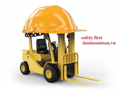 TỔ CHỨC CÁC LỚP ĐÀO TẠO NGHỀ NGẮN HẠN